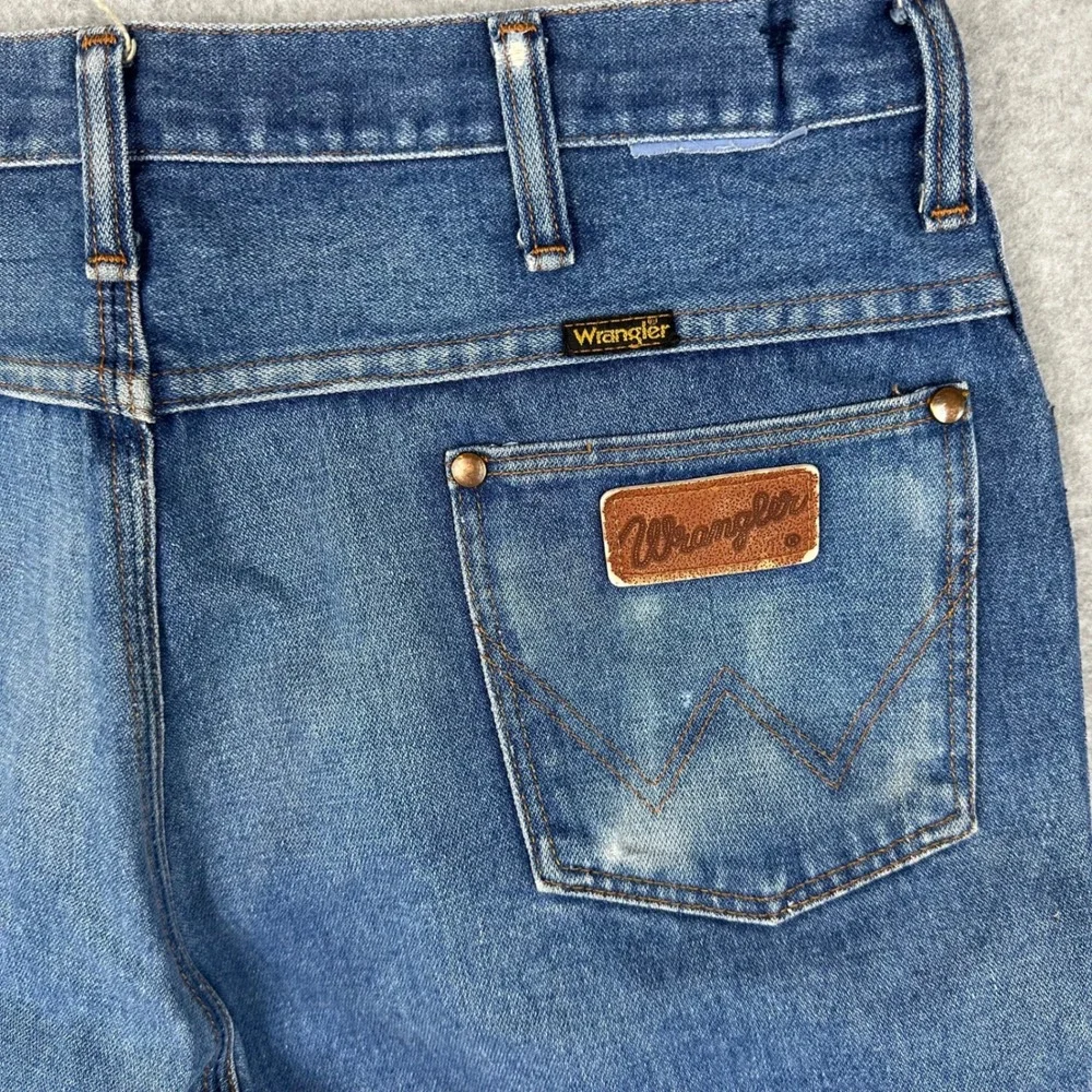 Vtg Wrangler Western 912DEN Denim Cut‎ Off Shorts Blue Made in USA 35